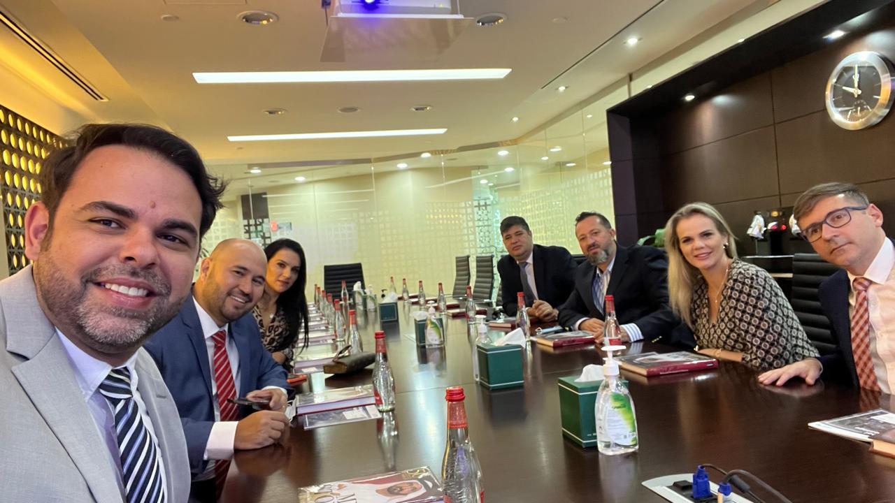Reunião com parceiros internacionais